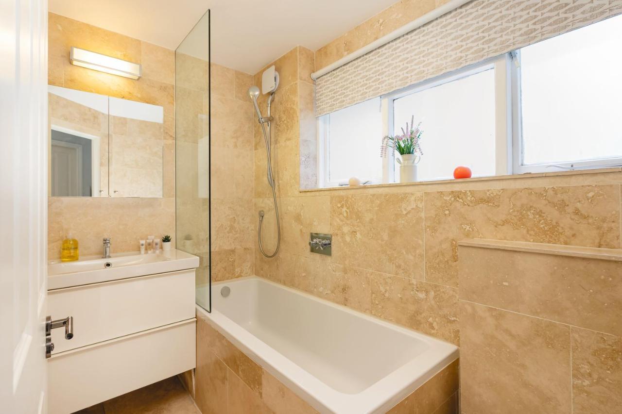 Penthousestays Notting Hill - Spacious 3 Bedroom King Bed Apartment - Near Portobello Road & Kensington High Street Londres Extérieur photo
